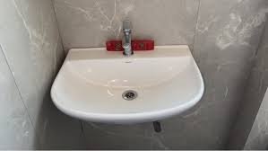 Wash basin installation 